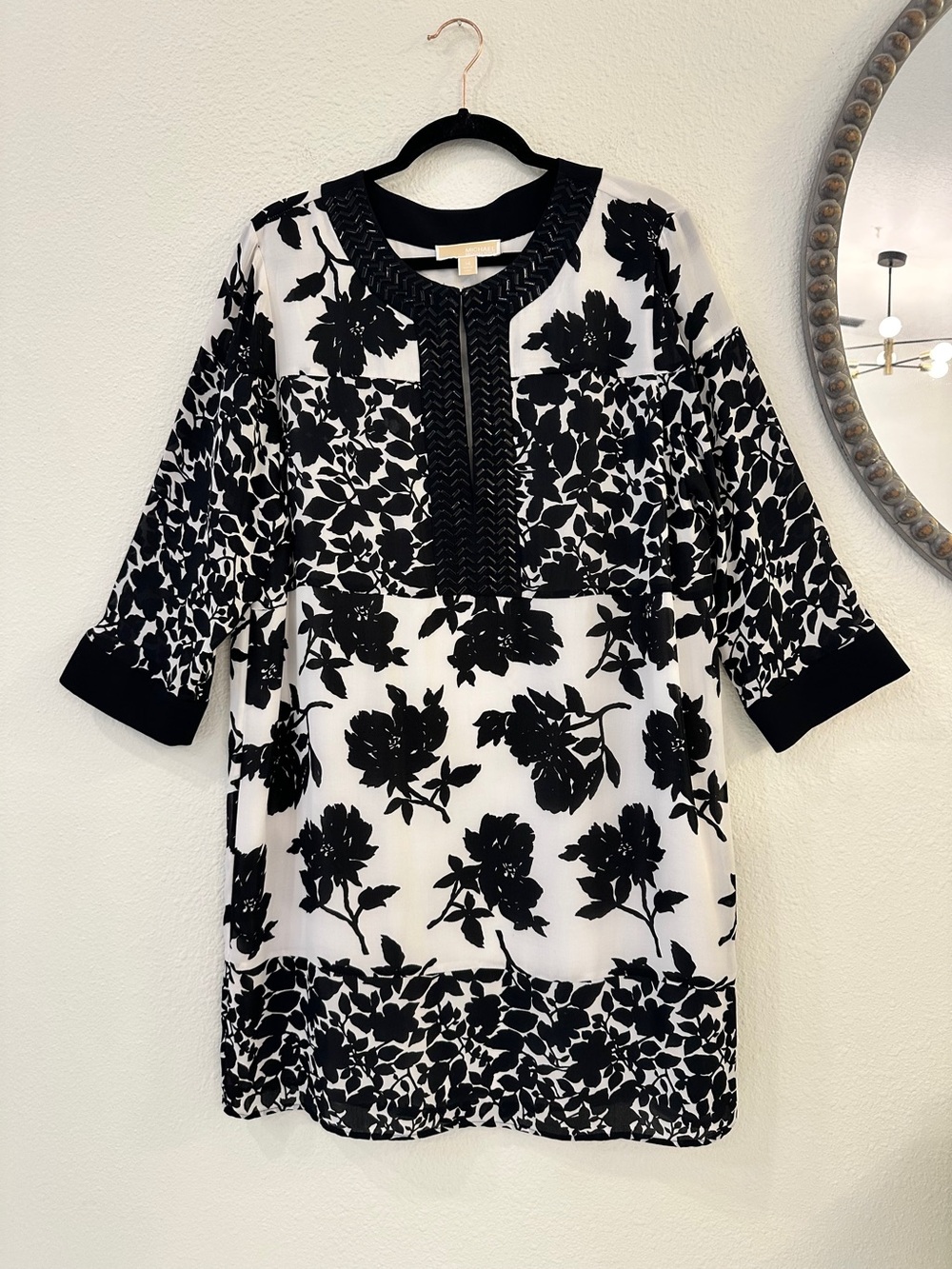 Michael Kors Black & White Floral Long-Sleeve Shift Dress